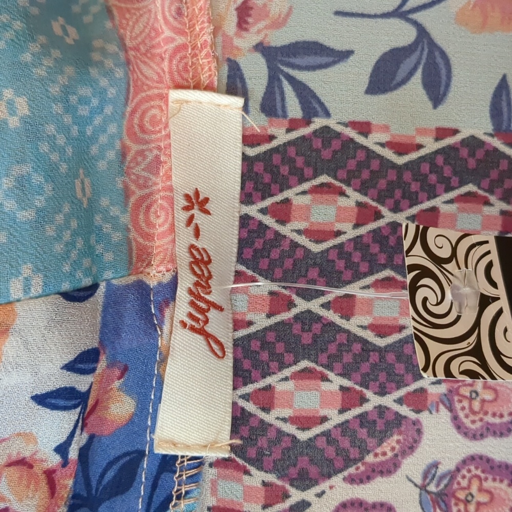 Sheer Patchwork Patterned Blouse Top - Picture 2 of 7